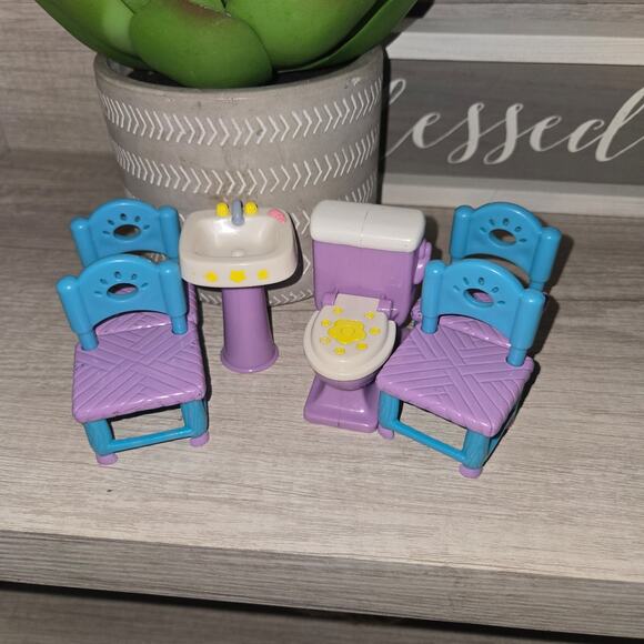 Dora the Explorer Dining Room Chairs, Sink & Toilet Talking House Furniture - Picture 1 of 12